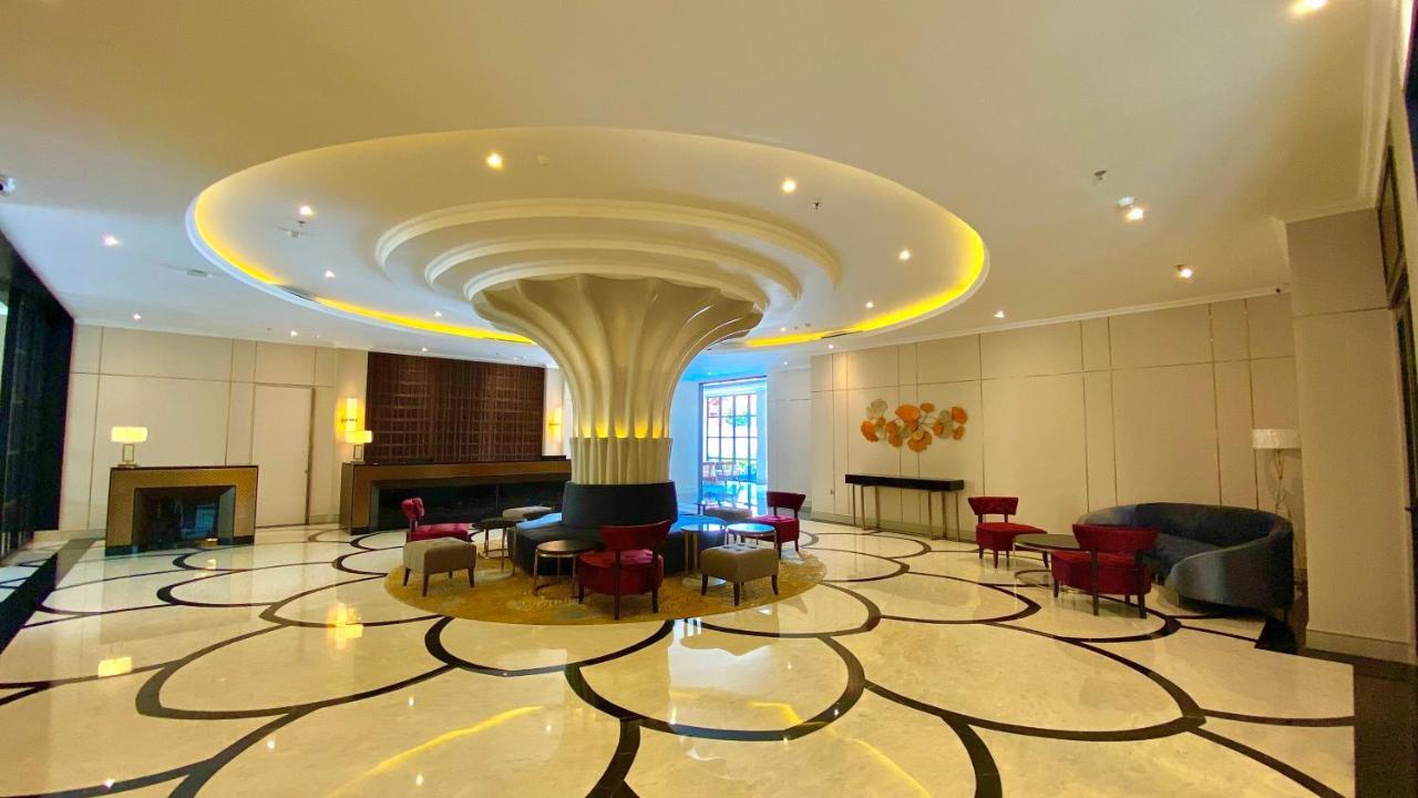 Maia Hotel Jakarta Exteriör bild