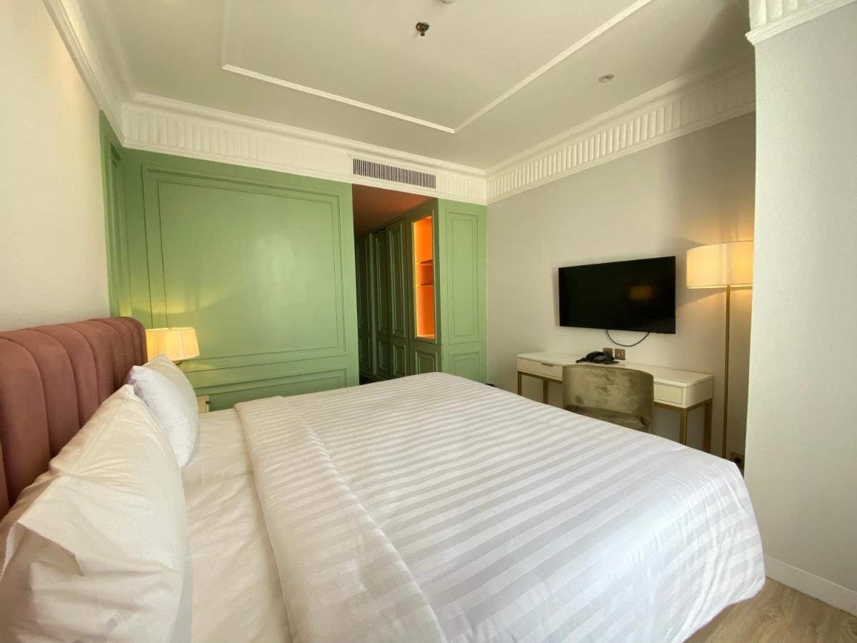 Maia Hotel Jakarta Exteriör bild