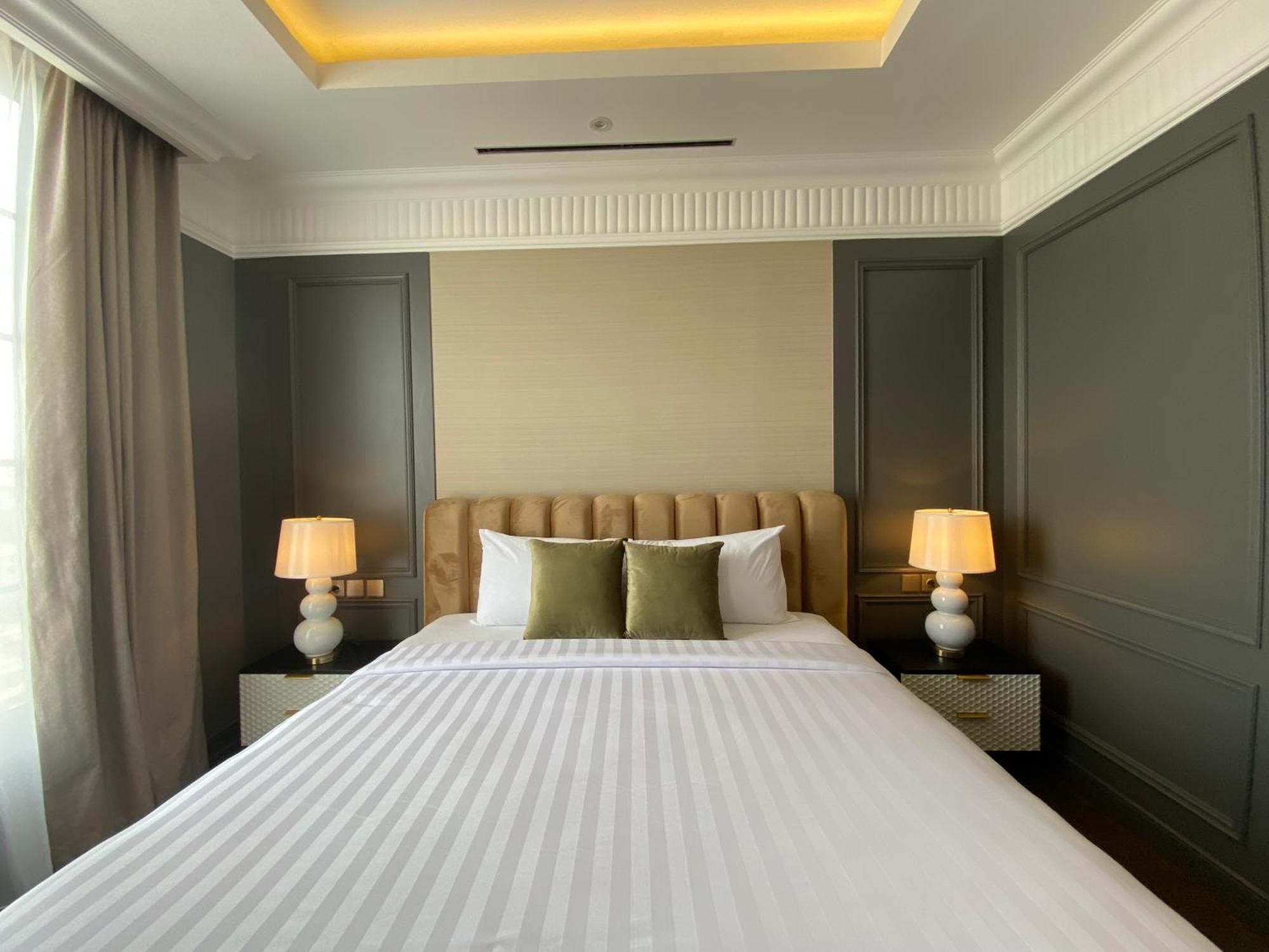 Maia Hotel Jakarta Exteriör bild